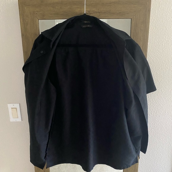 Axist Black Button Down Shirt - Picture 2 of 7